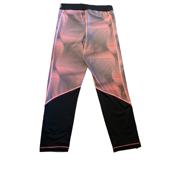 Nike Pro Sport Leggings, Pyramid Pink, Size M - Picture 3 of 3